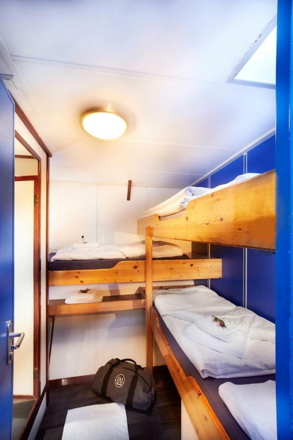 Segelschiff Loth Lorien Hotel Hamburgo Exterior foto