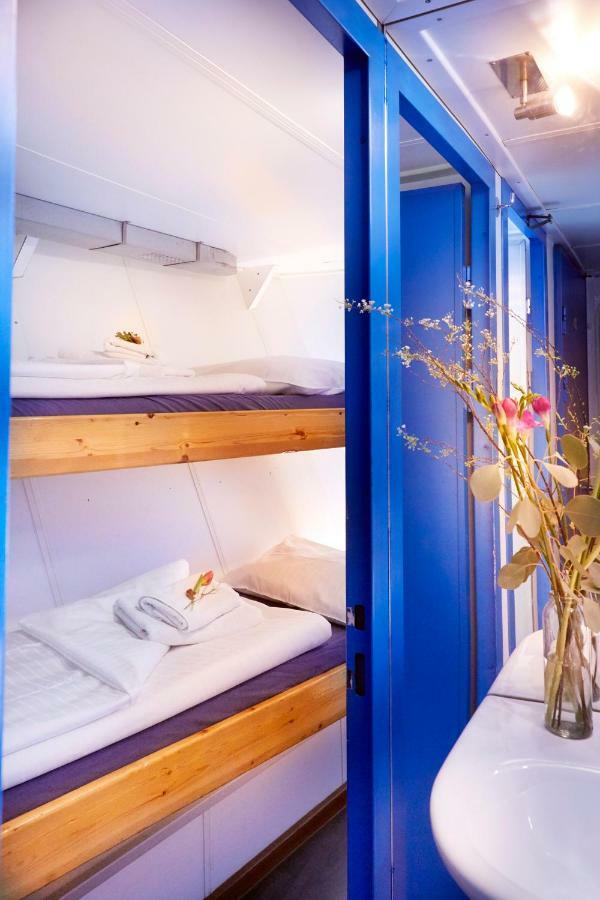 Segelschiff Loth Lorien Hotel Hamburgo Exterior foto