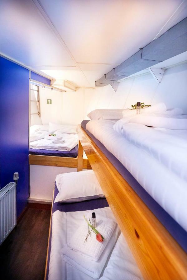 Segelschiff Loth Lorien Hotel Hamburgo Exterior foto