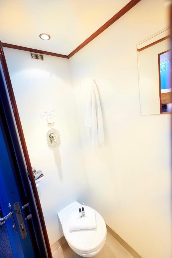 Segelschiff Loth Lorien Hotel Hamburgo Quarto foto